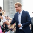 Princ Harry je skromnost očitno nasledil po mami, princesi Diani
