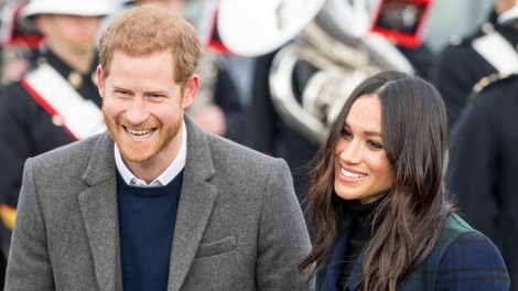 Zdaj je jasno, kdaj bosta princ Harry in Meghan Markle dokončno zapustila kraljevi dvor
