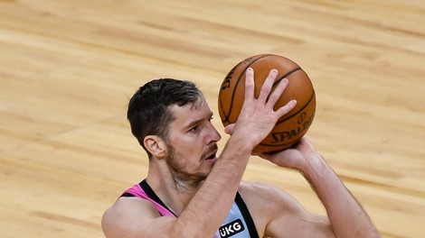 Tako je po ločitvi videti Goran Dragić, to so prve uradne fotografije